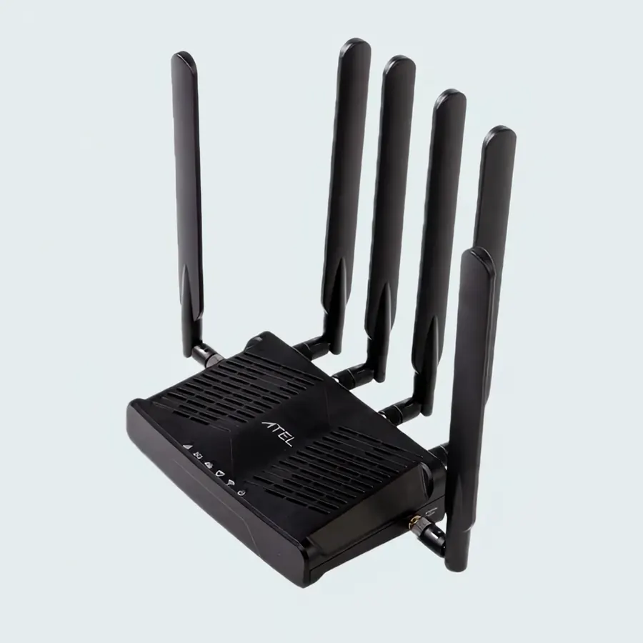 ATEL RE600 5G router turning from a front view to a three-quarter view